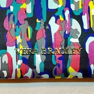 Vera Bradley Large multi-color, zip wallet